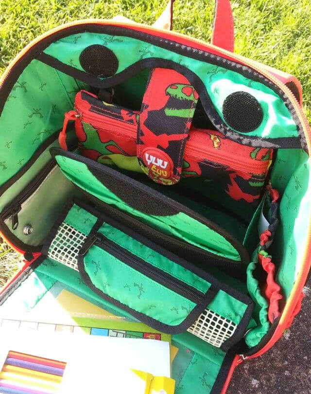 open yuutuu bag inside