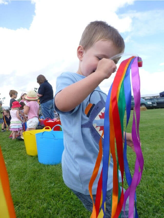 playing rainbow-music-ribbons
