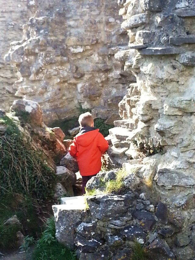 exploring Corfe Castle c