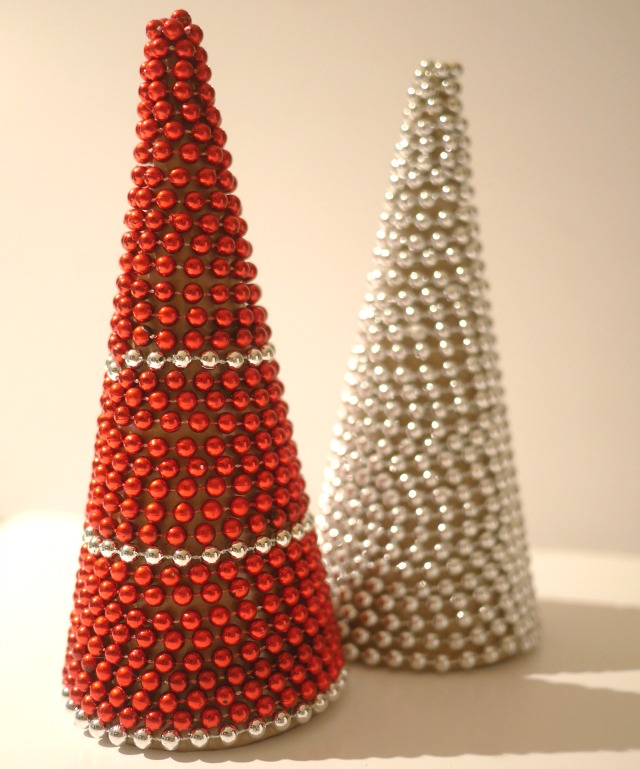 beaded christmas tree cones - Bubbablue and me