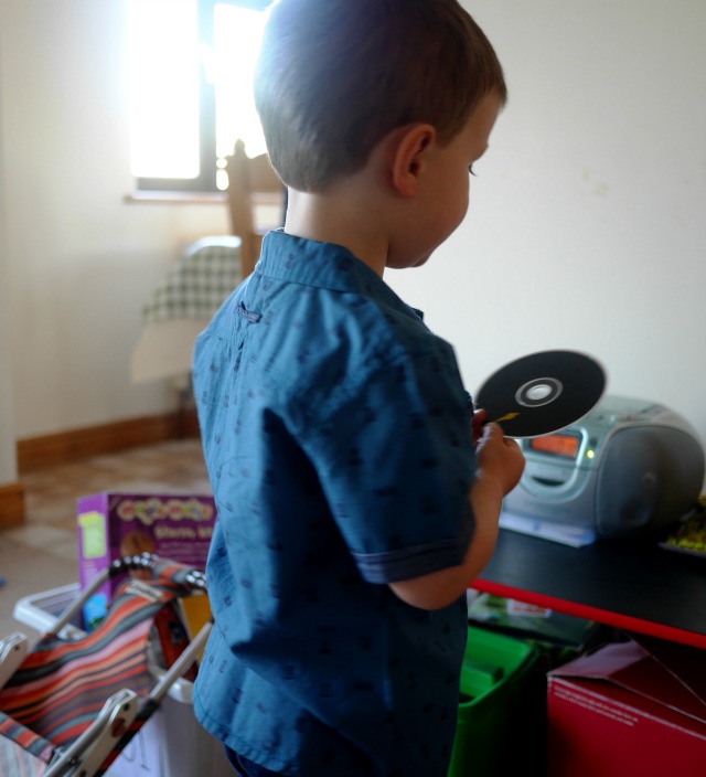 playing cds