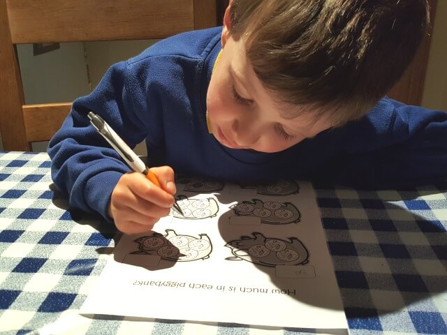 working out maths and money - Bubbablue and me