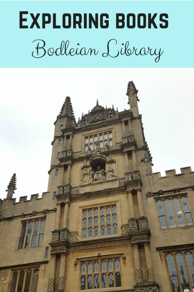 Exploring books at Bodleian Library Oxford - Bubbablue and me