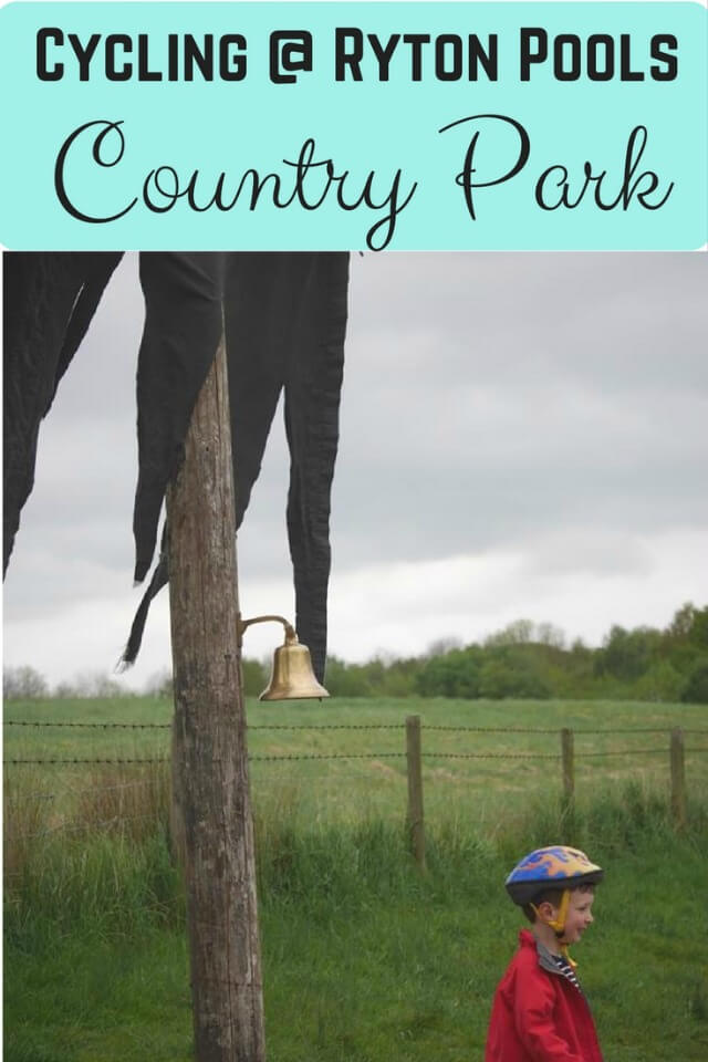 Family cycling trails at Ryton Pools Country Park UK - Bubbablue and me