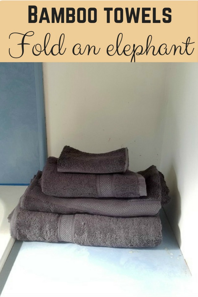 Folding bamboo towel elephants and a review - Bubbablue and me