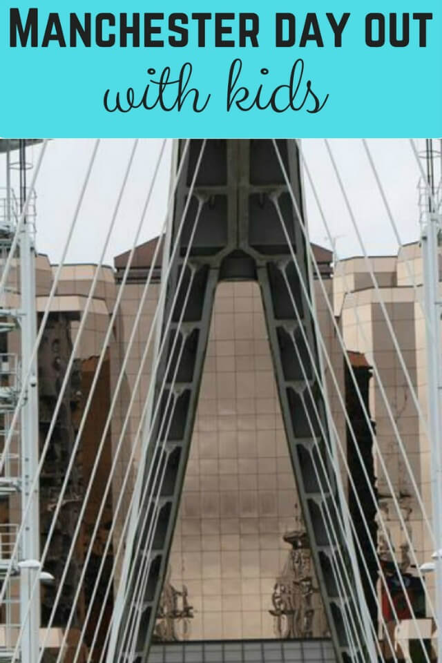 Manchester imperial war museum day out - Bubbablue and me