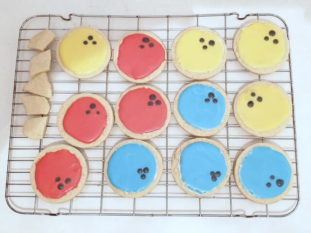 bowling ball cookies