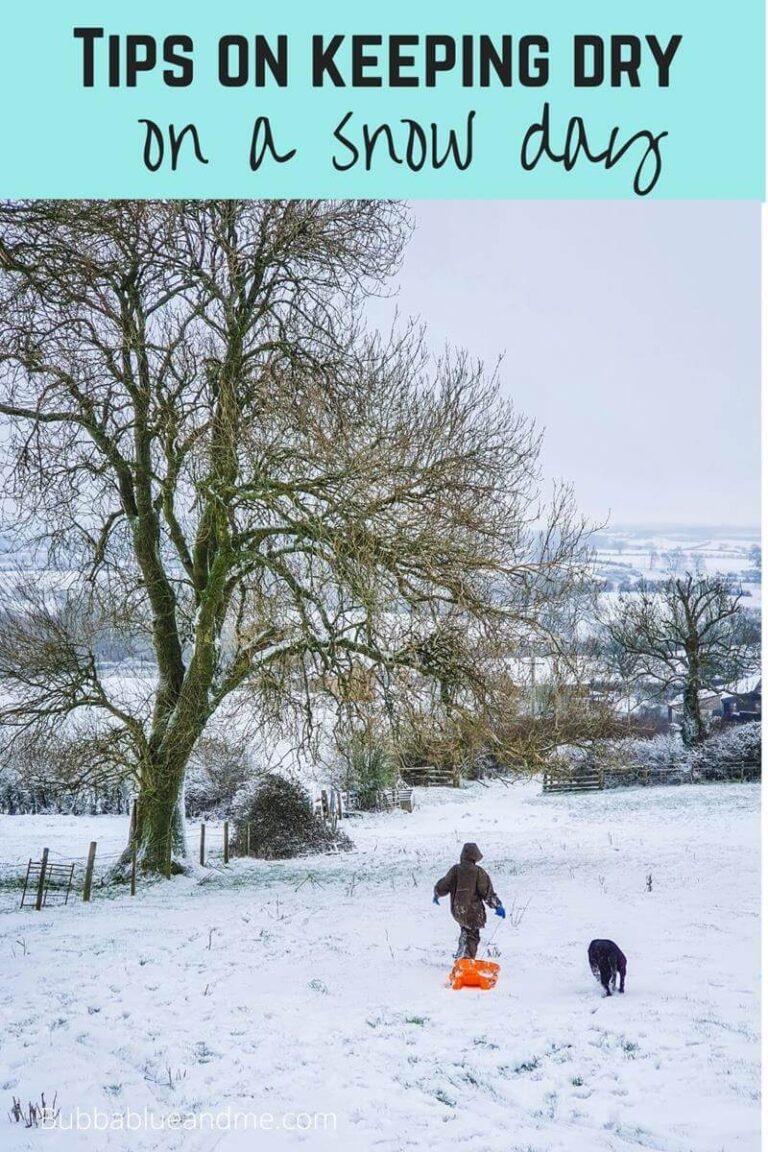 Tips on keeping dry on a snow day