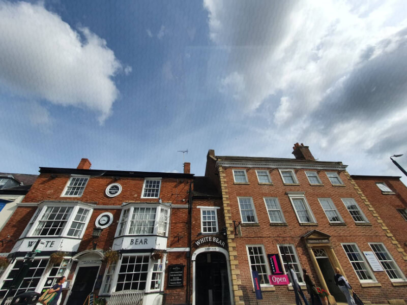 houses and shops in shipston