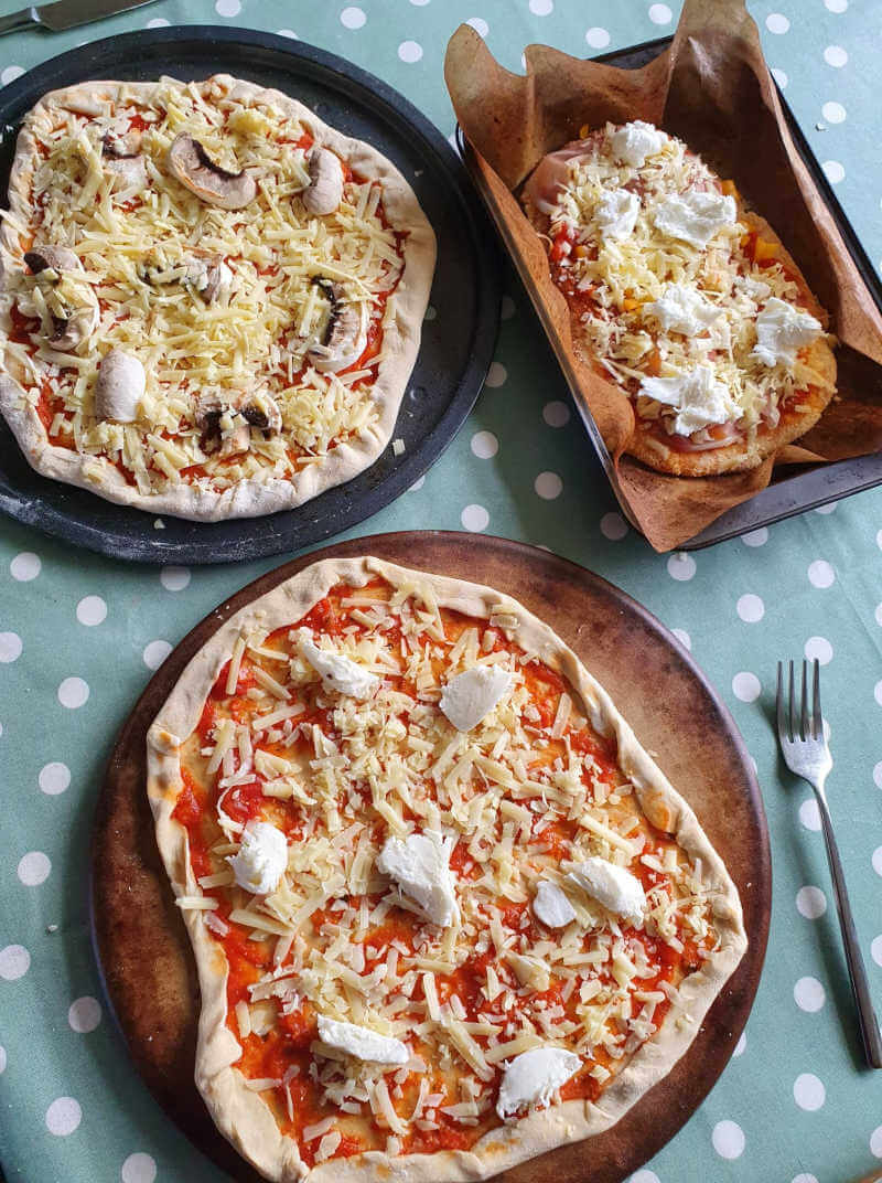 3 homemade pizzas