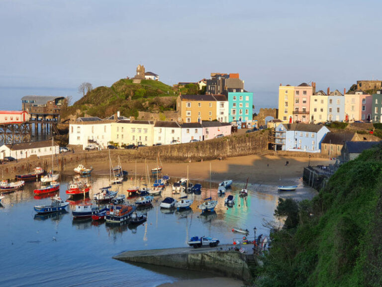 tenby harbour with colourful houses