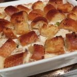 garlic bread topped chicken pie
