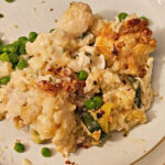 chicken and cauliflower cheese savoury crumble with peas