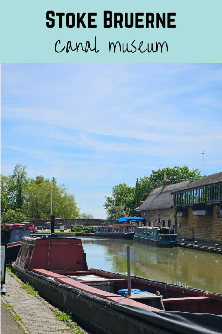 stoke bruerne canal museum