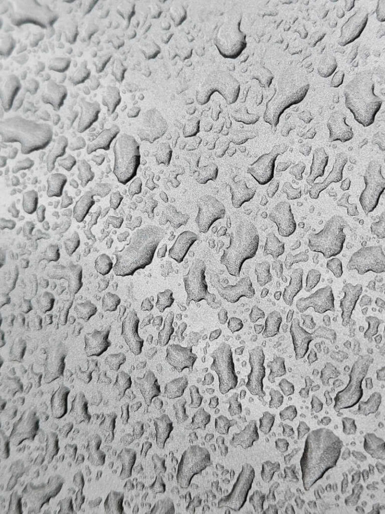 ceramic sealant rainwater bubbles on a car